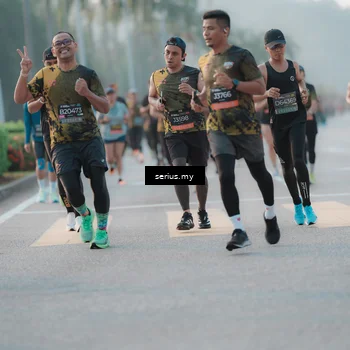 Runner Photo 6373912