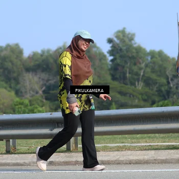 Runner Photo 6373917