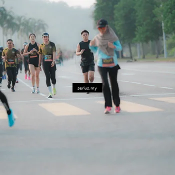 Runner Photo 6373928