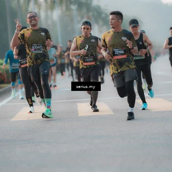Runner Photo 6373931