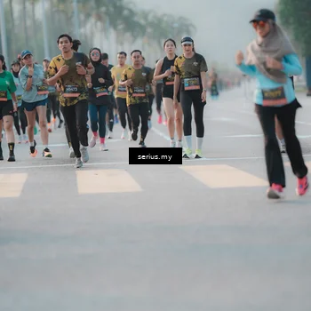 Runner Photo 6373945
