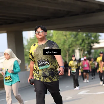 Runner Photo 6373965