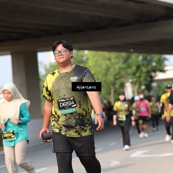 Runner Photo 6373975