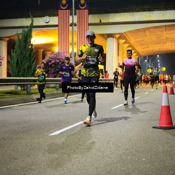 Runner Photo 6373996