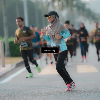 Runner Photo 6374002