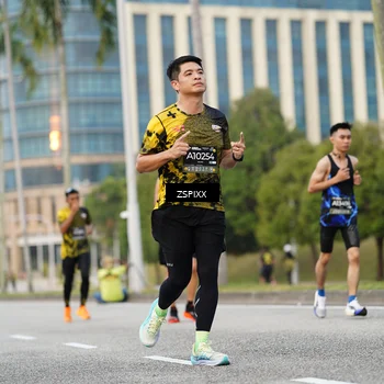 Runner Photo 6374030