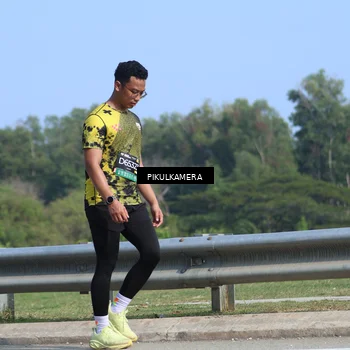 Runner Photo 6374031