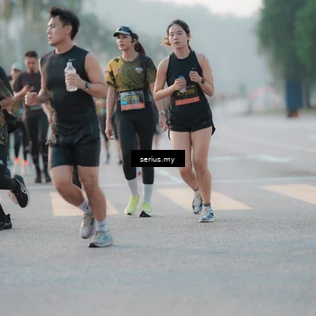 Runner Photo 6374070