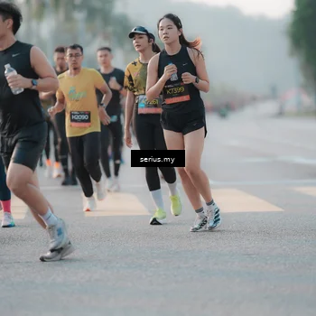 Runner Photo 6374076