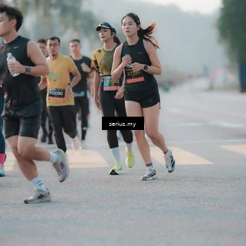 Runner Photo 6374077