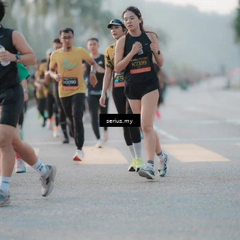 Runner Photo 6374085