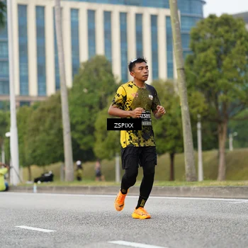 Runner Photo 6374094