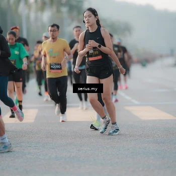 Runner Photo 6374095