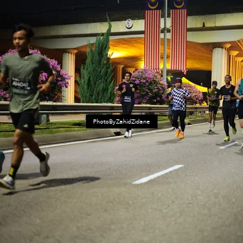 Runner Photo 6374099
