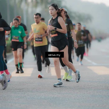 Runner Photo 6374104