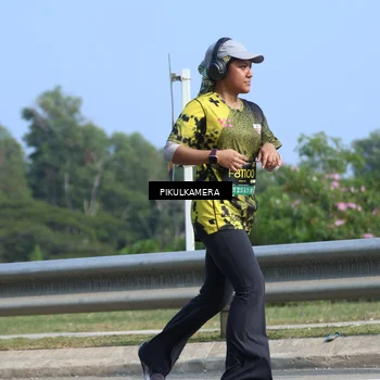 Runner Photo 6374107