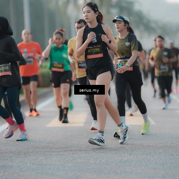Runner Photo 6374123