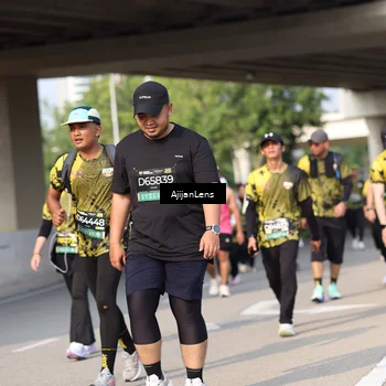 Runner Photo 6374132
