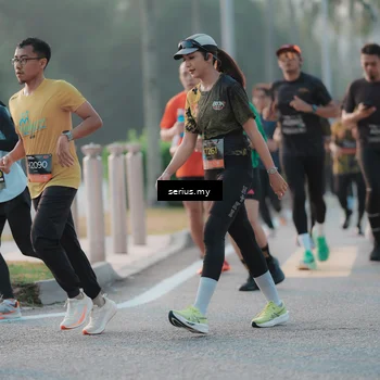 Runner Photo 6374147