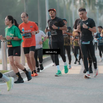 Runner Photo 6374172
