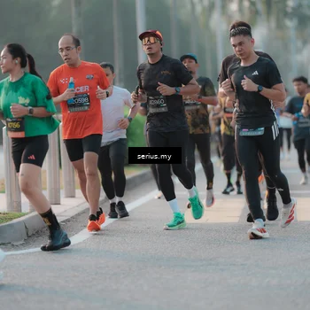 Runner Photo 6374173