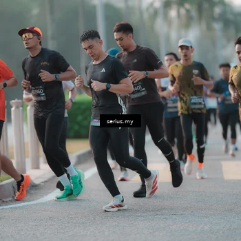 Runner Photo 6374196