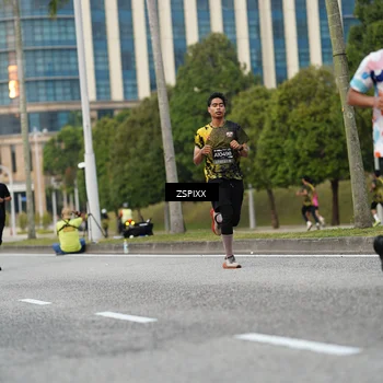 Runner Photo 6374224