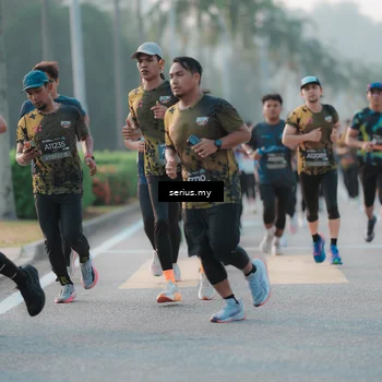 Runner Photo 6374236