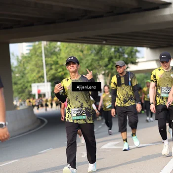 Runner Photo 6374250