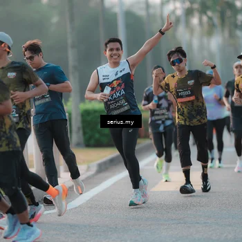 Runner Photo 6374257
