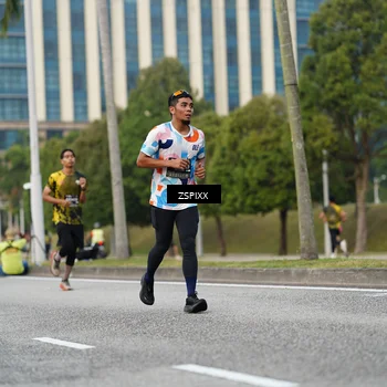 Runner Photo 6374265