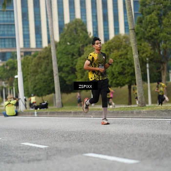 Runner Photo 6374270