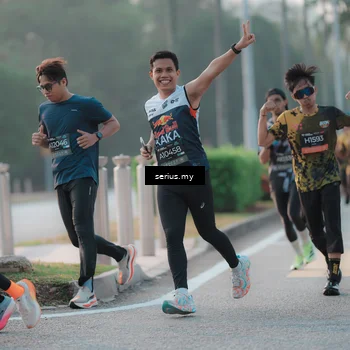 Runner Photo 6374278