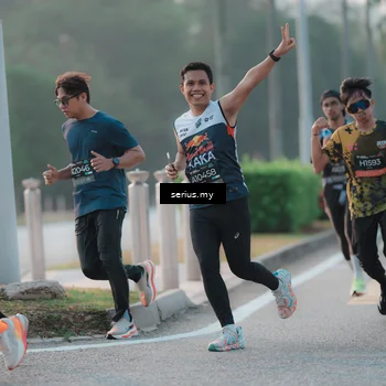 Runner Photo 6374284
