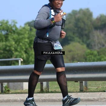 Runner Photo 6374293