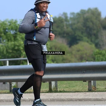 Runner Photo 6374295