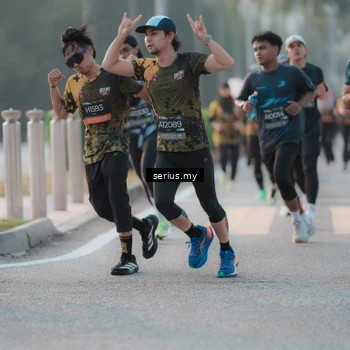 Runner Photo 6374299