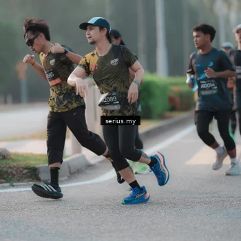 Runner Photo 6374300