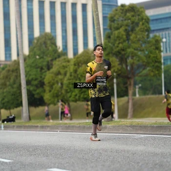 Runner Photo 6374307