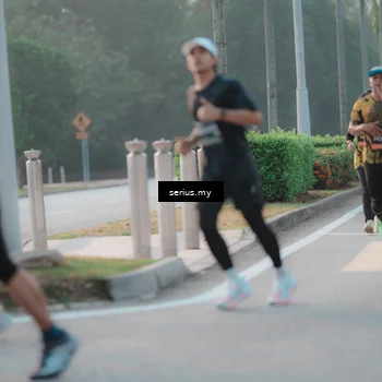 Runner Photo 6374334