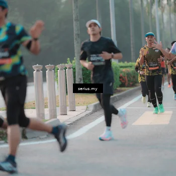 Runner Photo 6374337