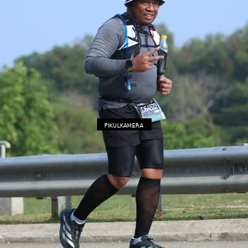 Runner Photo 6374360