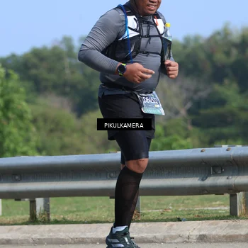 Runner Photo 6374368