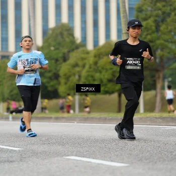 Runner Photo 6374385