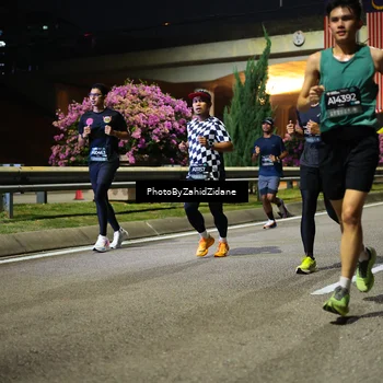 Runner Photo 6374406