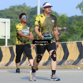 Runner Photo 6374436