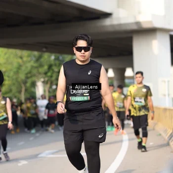 Runner Photo 6374454