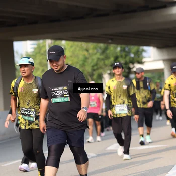 Runner Photo 6374464