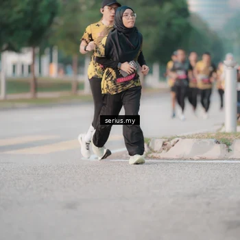 Runner Photo 6374479