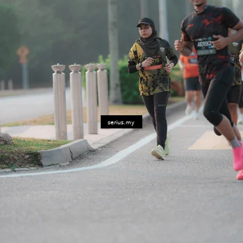 Runner Photo 6374494